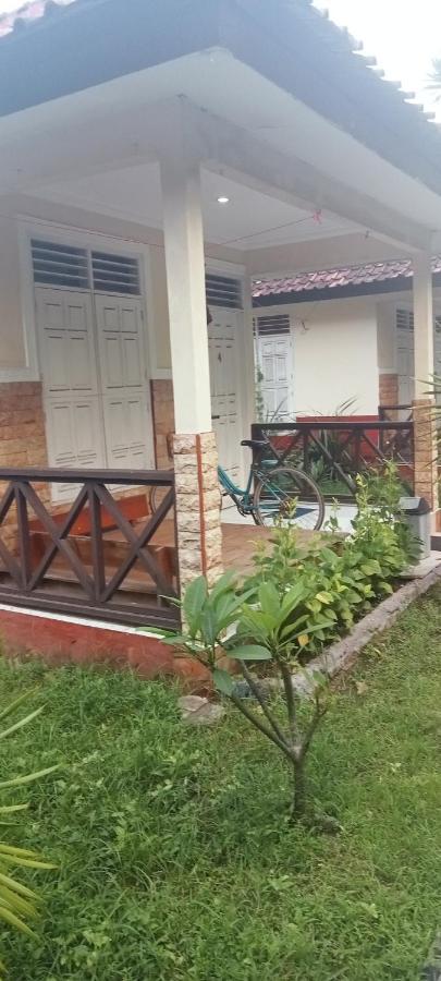 Homestay Lucu 2 Gili Trawangan Exterior photo