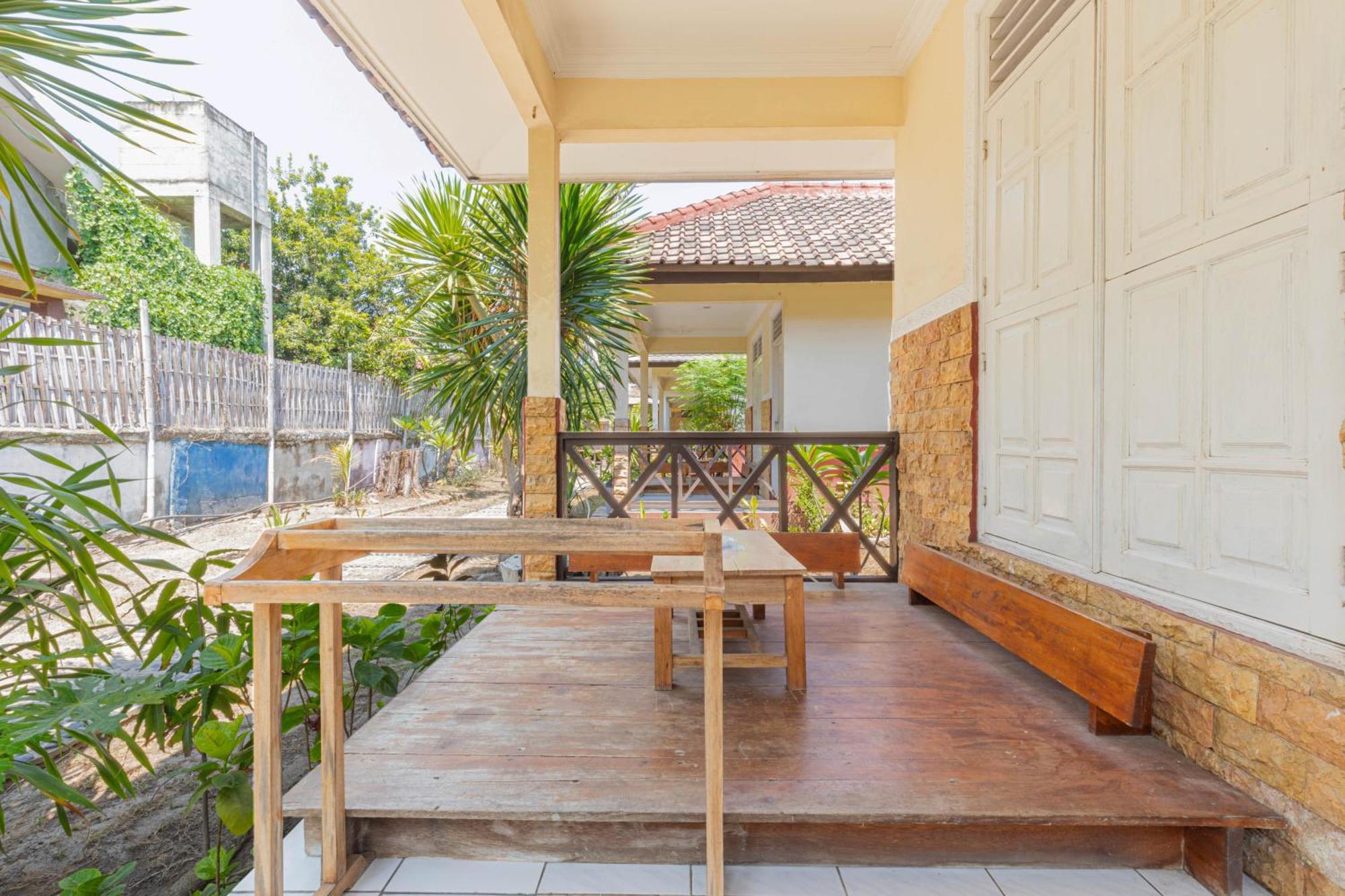 Homestay Lucu 2 Gili Trawangan Exterior photo