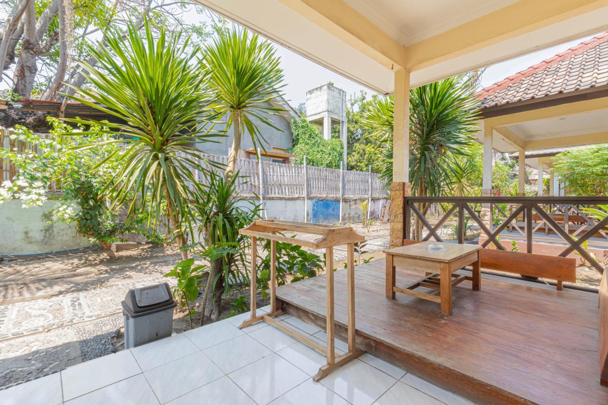 Homestay Lucu 2 Gili Trawangan Exterior photo